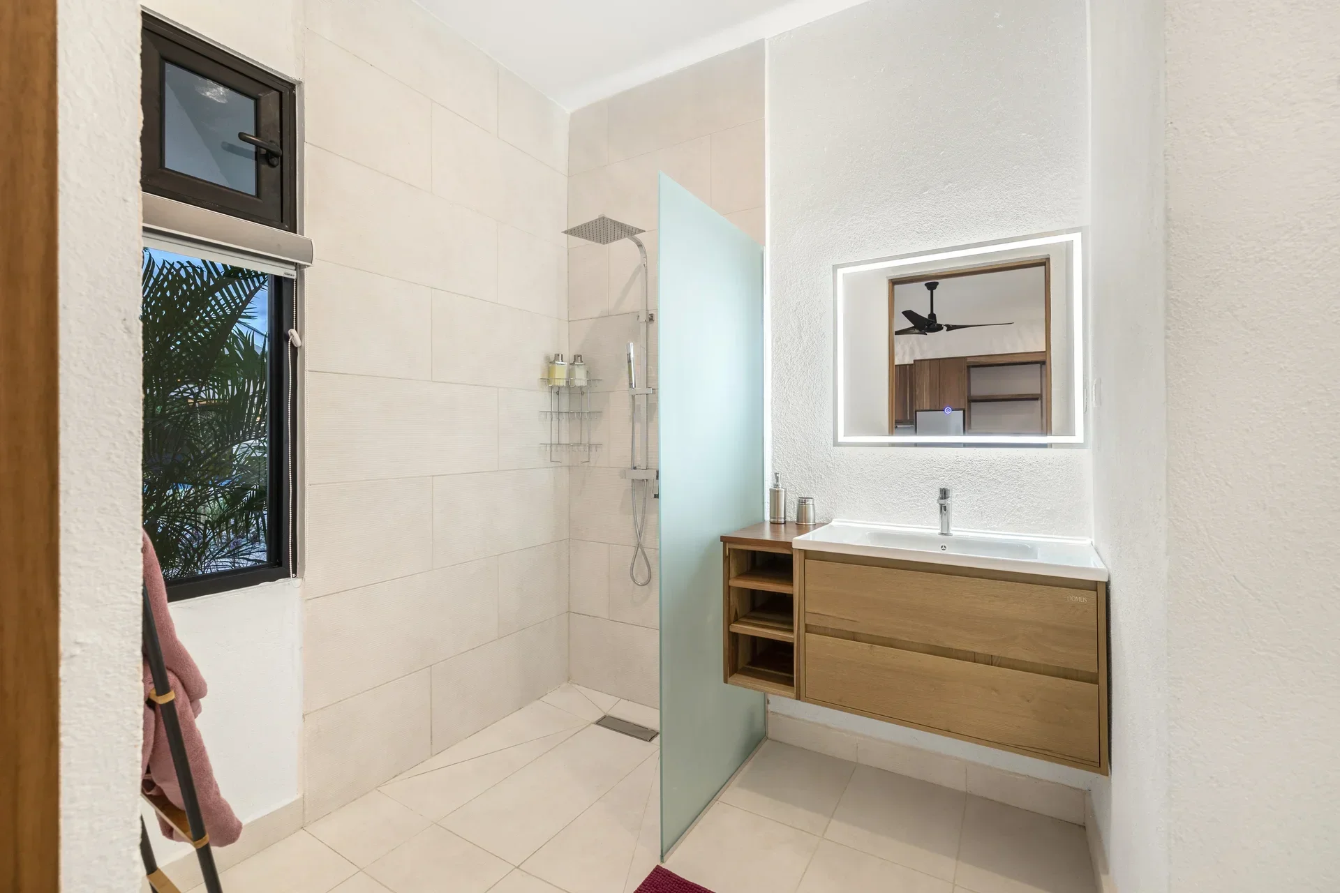Suite 4 - Hippo view 10